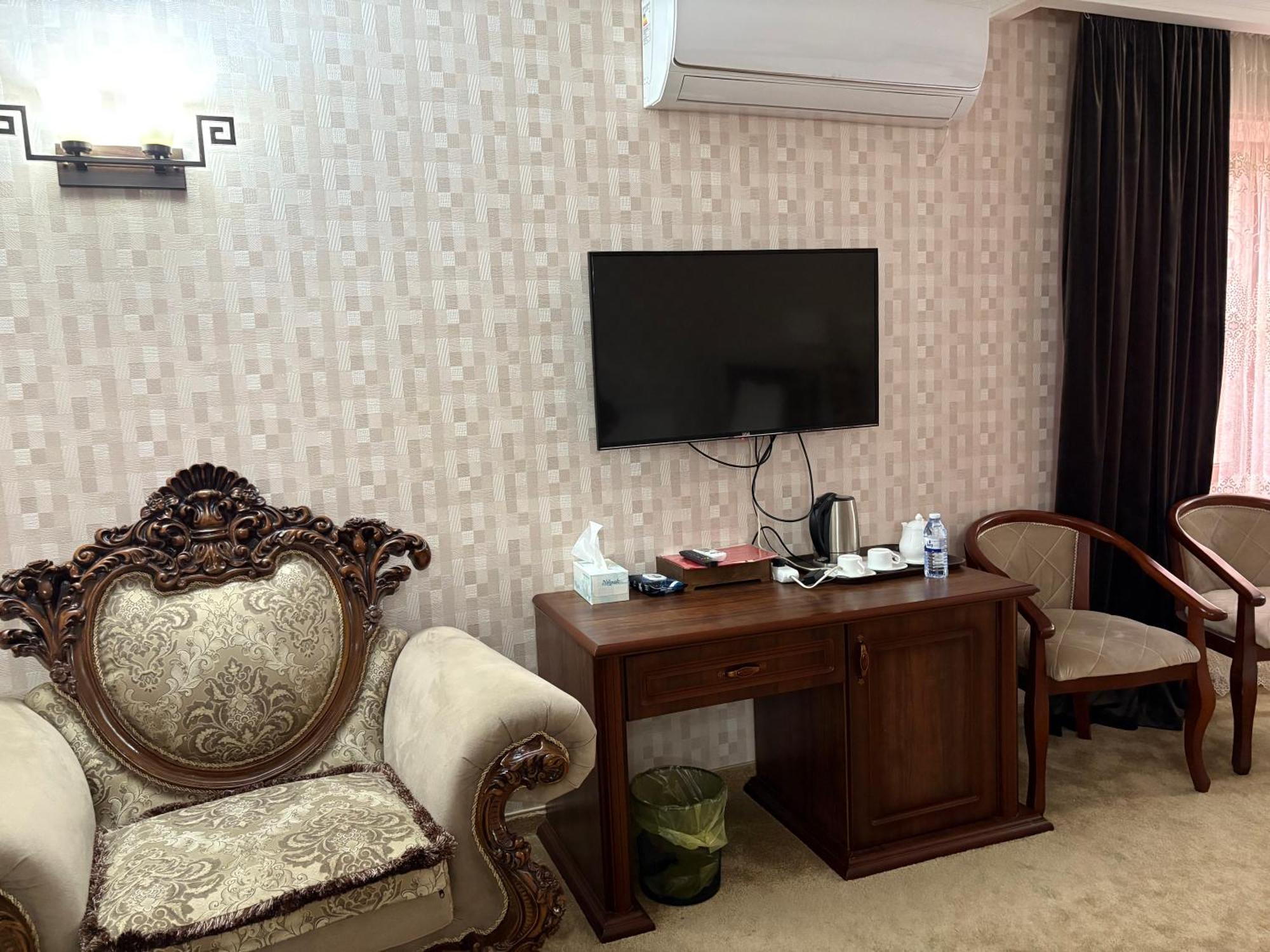 Boulevard Palace Hotel ซามาร์คันด์ ภายนอก รูปภาพ