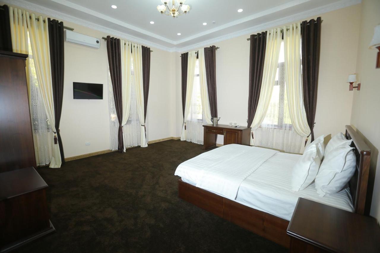 Boulevard Palace Hotel ซามาร์คันด์ ภายนอก รูปภาพ