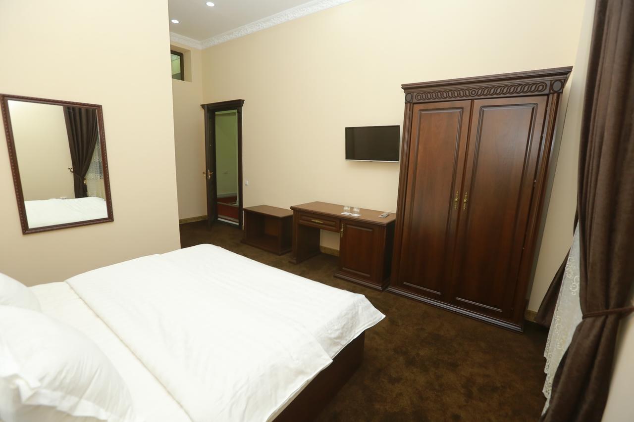 Boulevard Palace Hotel ซามาร์คันด์ ภายนอก รูปภาพ