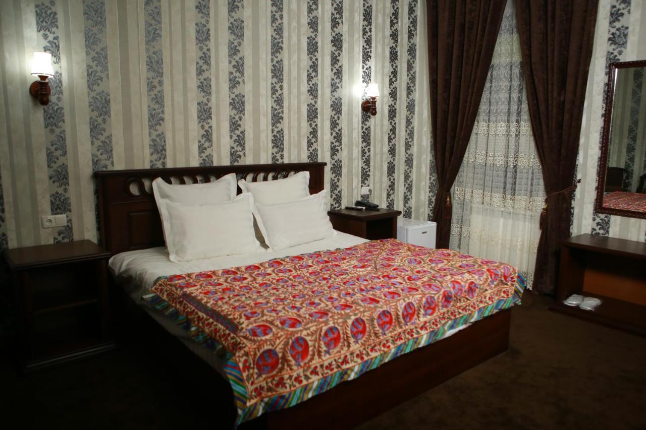 Boulevard Palace Hotel ซามาร์คันด์ ภายนอก รูปภาพ