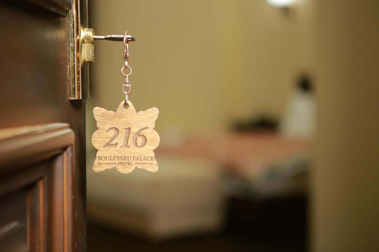 Boulevard Palace Hotel ซามาร์คันด์ ภายนอก รูปภาพ